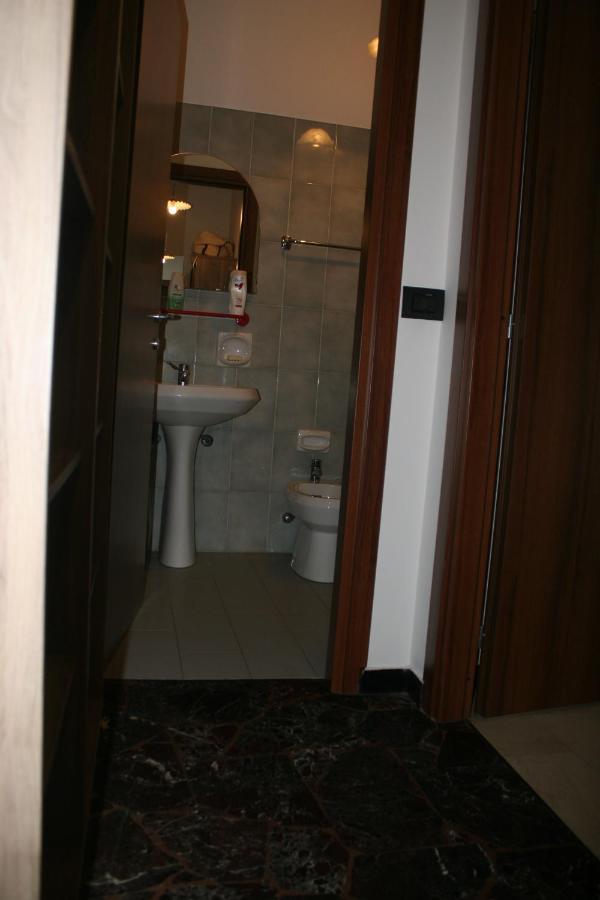 Casa Paggi Apartment ลาวาญา ภายนอก รูปภาพ